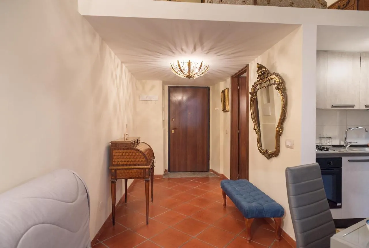 Napoli Centro, A Windows On The Monuments Apartment Naples