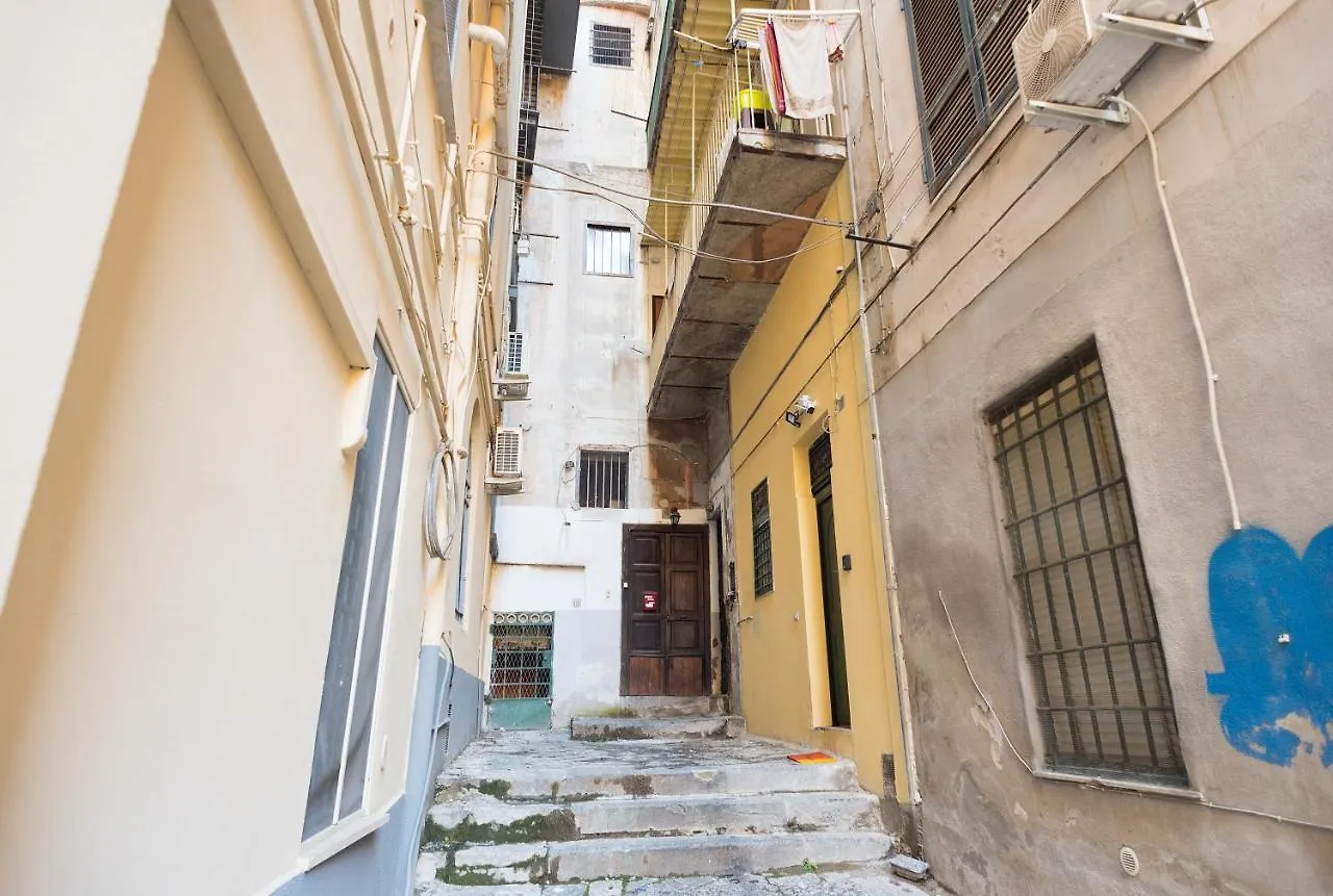 Napoli Centro, A Windows On The Monuments Apartment Naples
